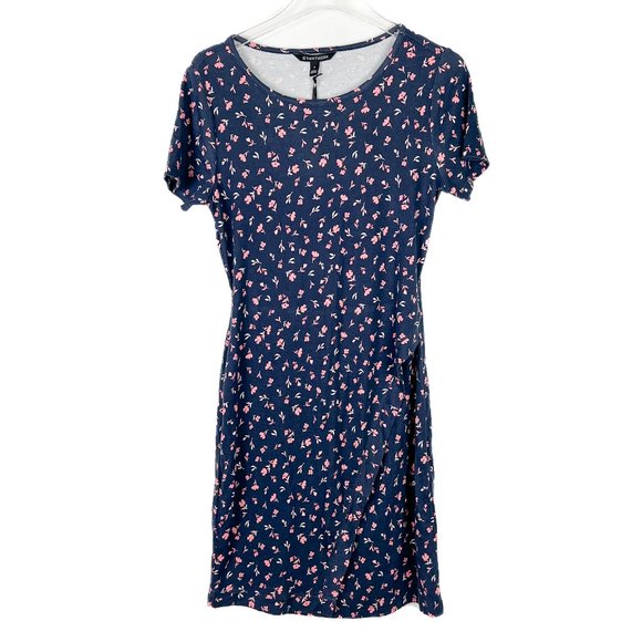 41 Hawthorn Dresses & Skirts - NWT Stitch Fix 41 Hawthorn Brigitte Knit Dress Ditsy Floral Navy Size Medium M